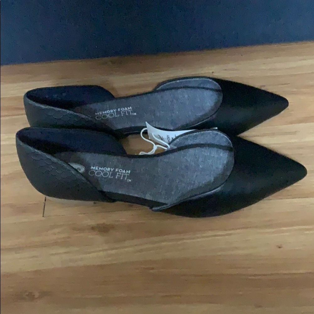 Dr Scholl’s Memory Foam Cool Fit Black Flats